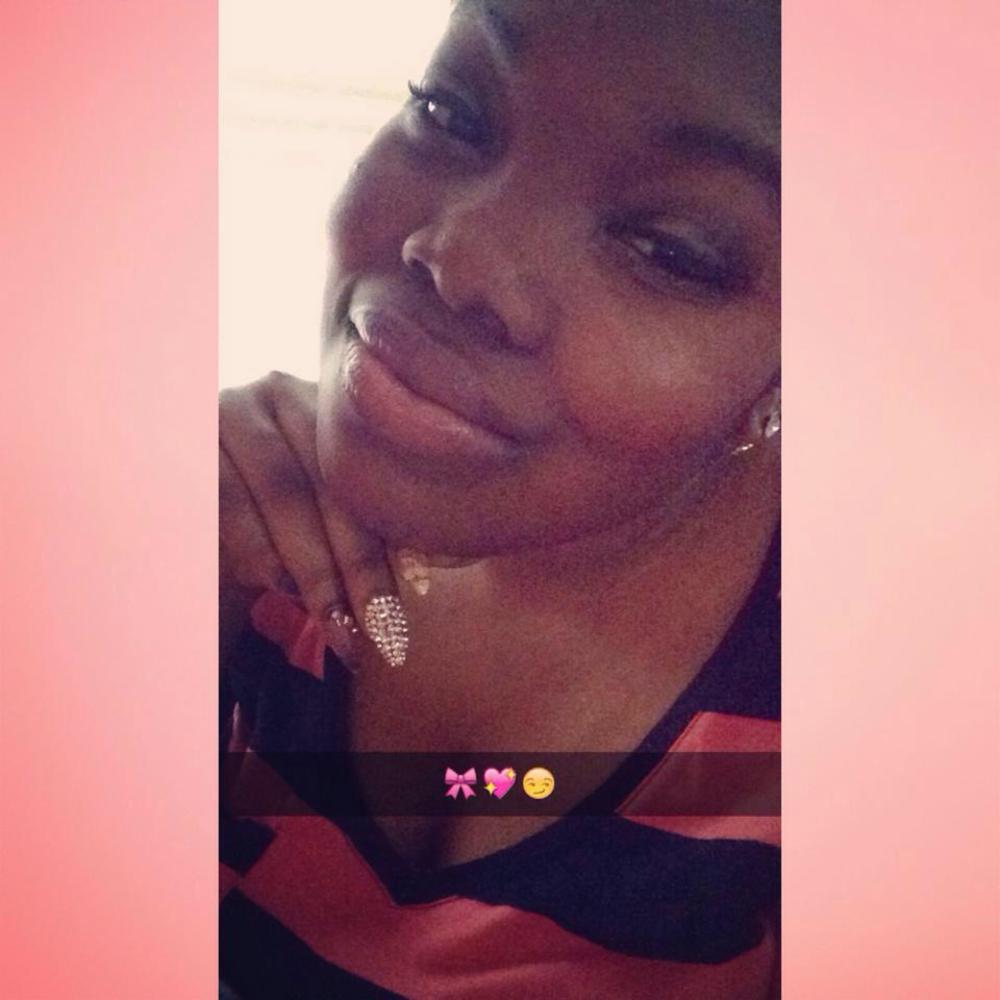 Meet your Posher, Nkechiyem